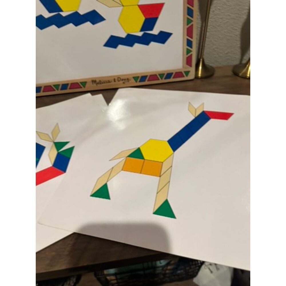 Melissa Doug Magnetic Pattern Block Kit - Picture 2 of 9
